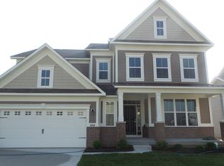 7739 Tanager Ct, Zionsville, IN 46077