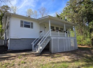 120 Taylor Rd, Oak Ridge, TN 37830