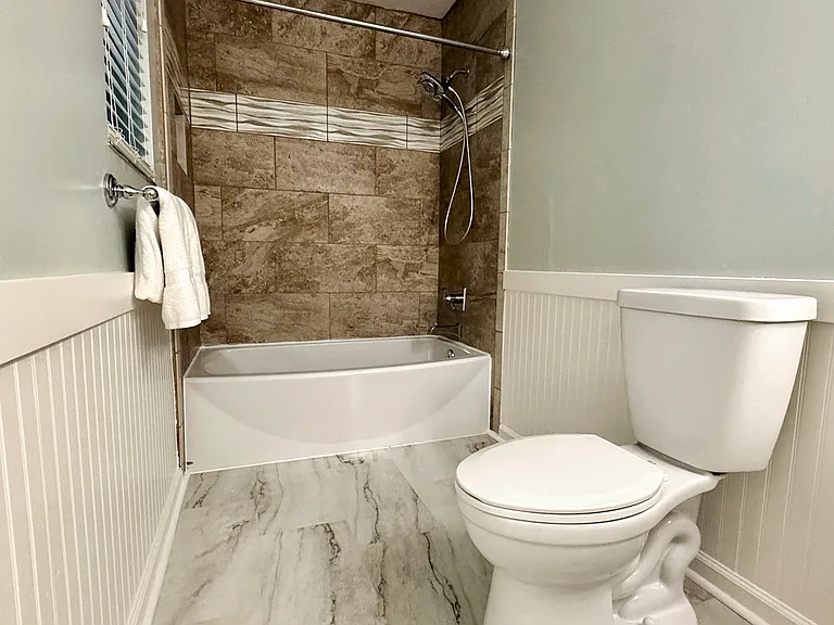 4728 Pimlico Dr — Photo 14