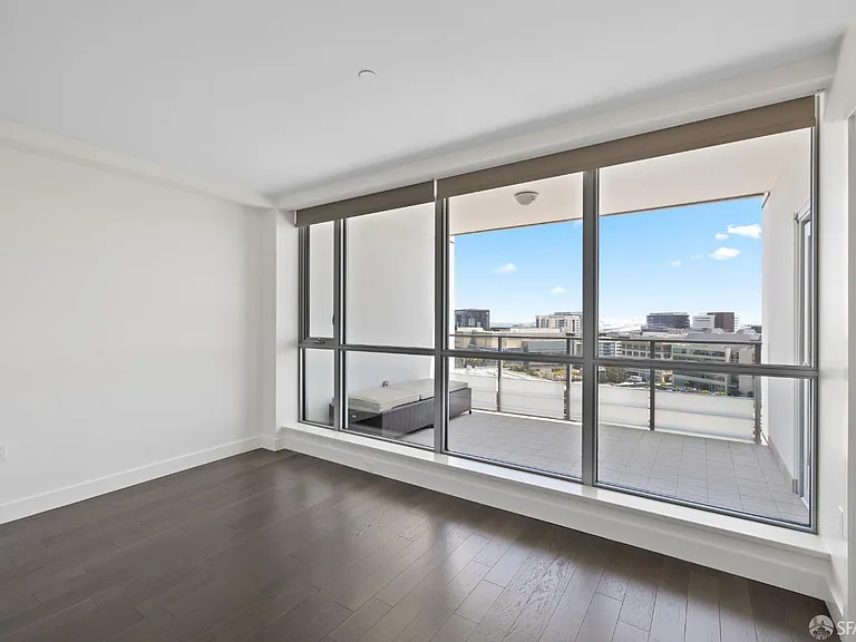 718 Long Bridge St #1400 — Photo 12