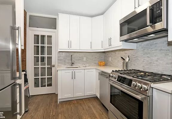 4th image of 220 E 82nd St APT 1FE