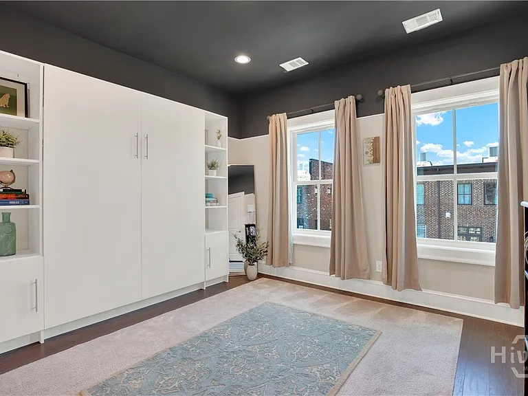 437 Port St — Photo 23