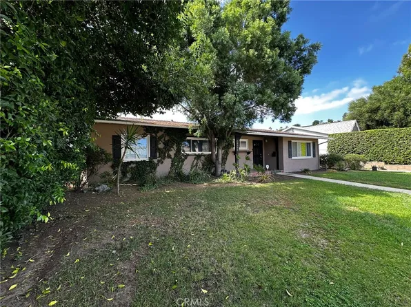 24360 Vanowen St, West Hills, CA 91307