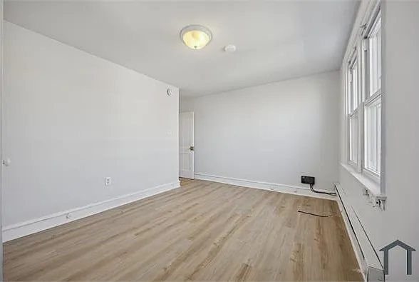 1871 E Tulpehocken St #2 — Photo 5
