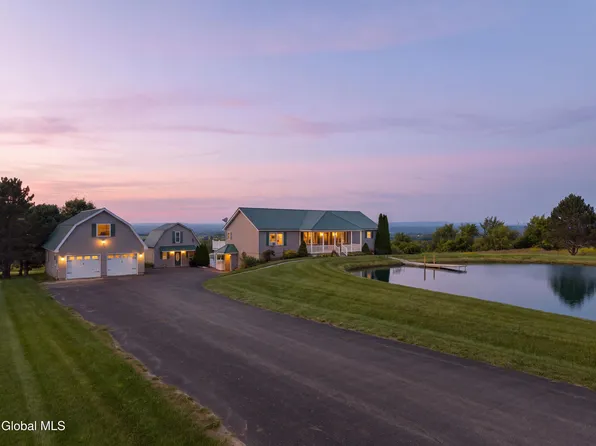 127 Firefly Meadow Road, Fultonville, NY 12072