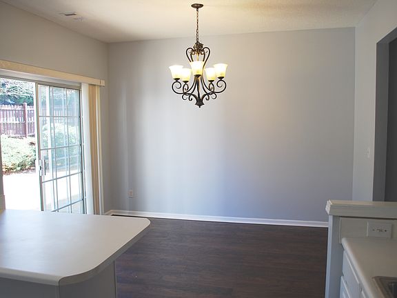 Breakfast counter & Dining A