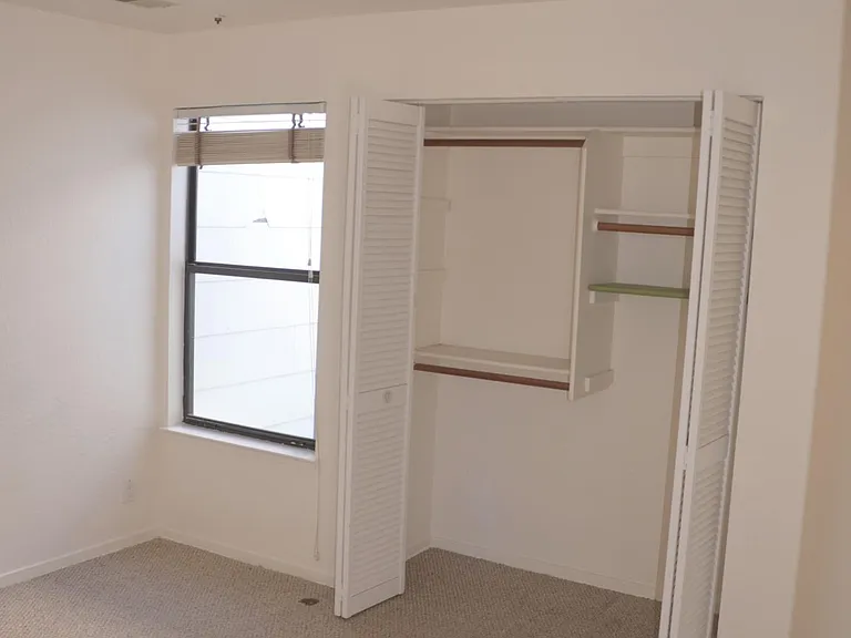 239 Dorado Ter — Photo 19