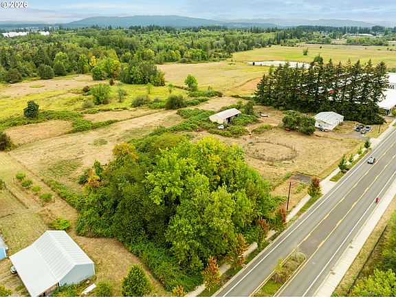 2nd image of 4831 NW 38th Ave