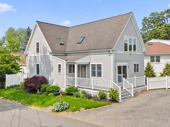 5 Adele Ave, Haverhill, MA 01832