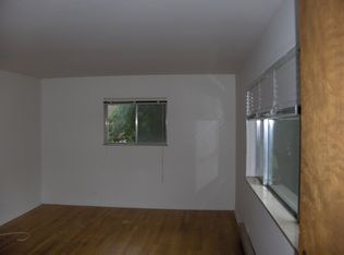 2210-12 Central St #2210-N2, Evanston, IL 60201
