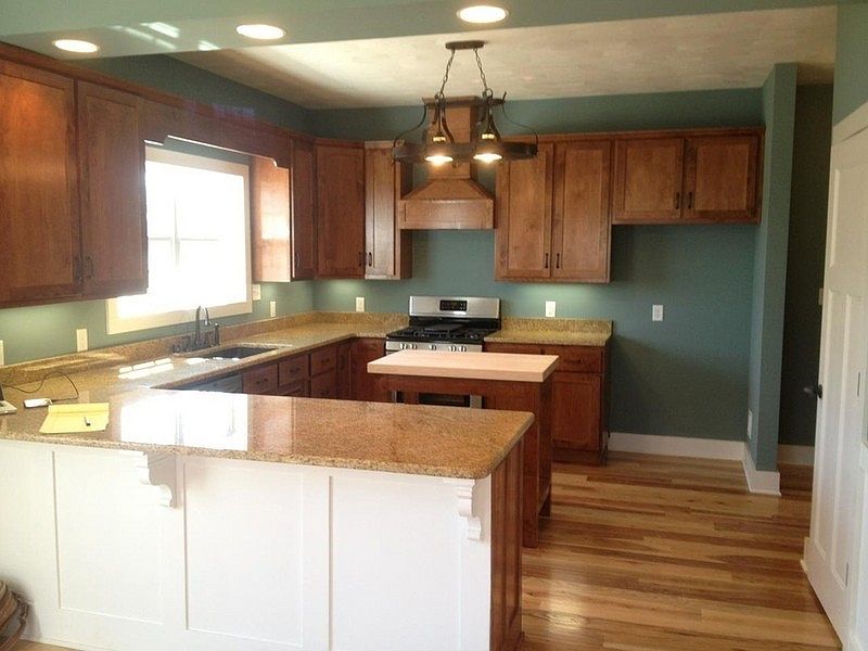2nd image of 514 Maggie Ct