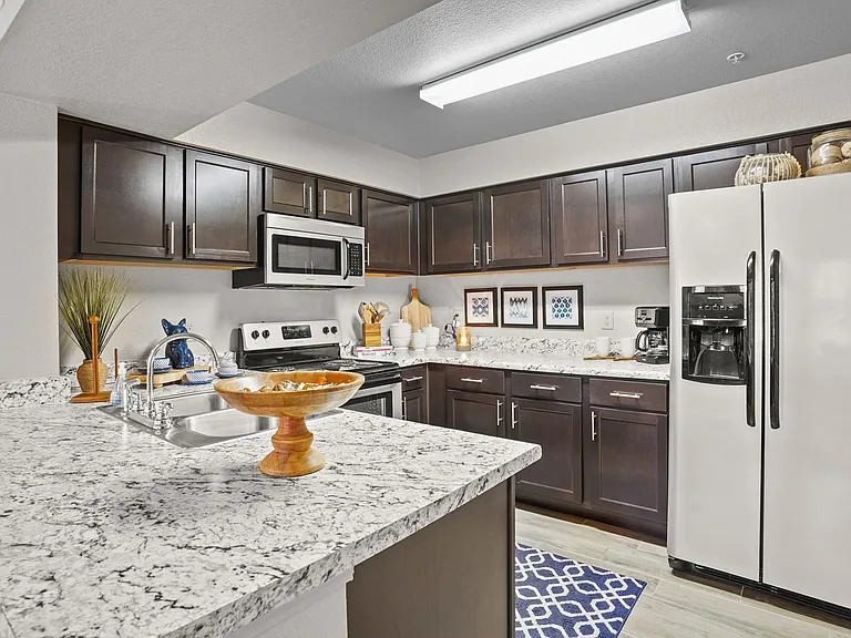 Icon at Broken Arrow Apartments — Photo 6