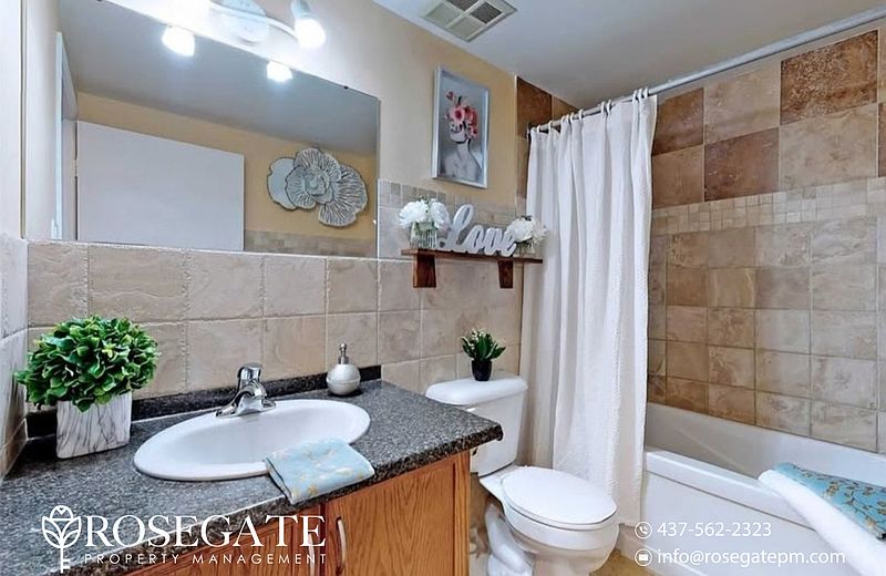 Kitchener Apartment for rent - 3 Bedrooms — photo 9