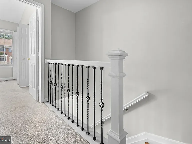 1905 Millington Sq — Photo 7