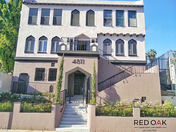 2nd image of 4811 Melrose Ave APT 105