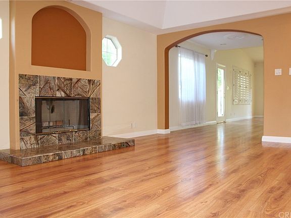 4th image of 21918 Martinez St