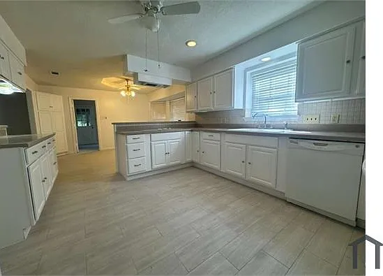 22803 Trailwood Ln — Photo 11