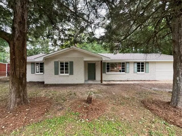 302 Williams St, Petal, MS 39465