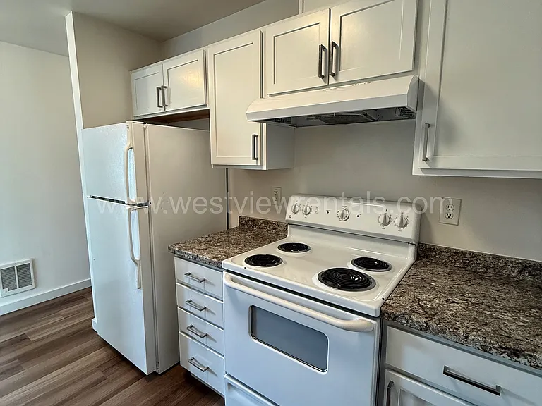524 32nd St #401 — Photo 10