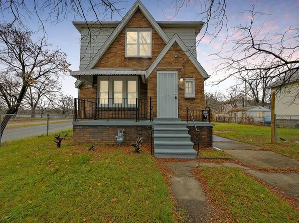 949 E Margaret St, Highland Park, MI 48203