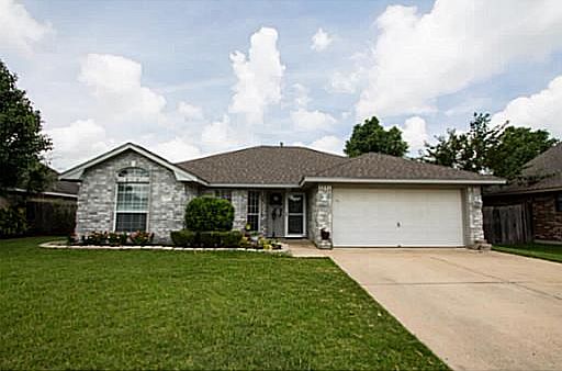 2nd image of 1205 Baywood Ct