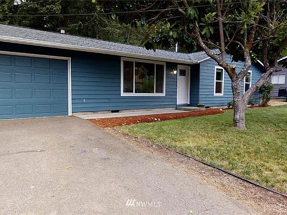 3rd image of 7080 NW Lois Ln