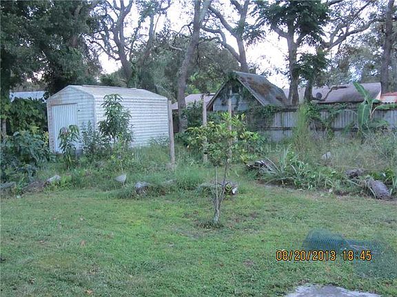 5th image of 131 Warbler Ln