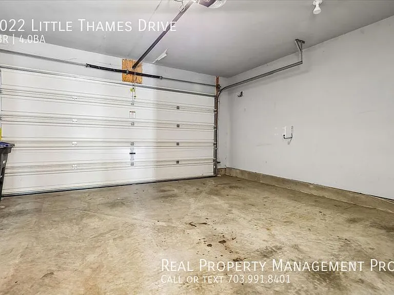7022 Little Thames Dr — Photo 8