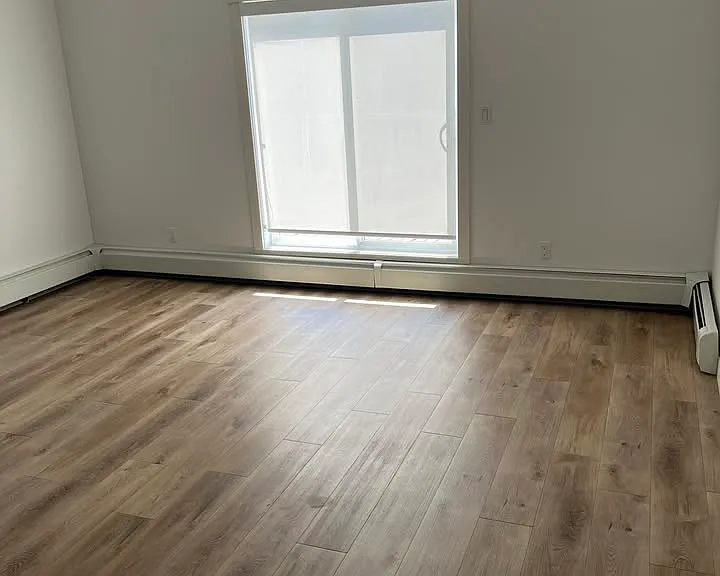 6201 Grant Macewan Blvd — Photo 23