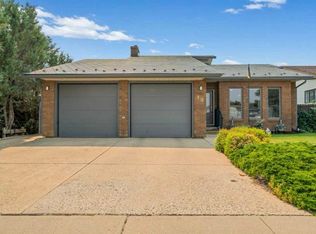 16 N Carry Ct SE, Medicine Hat, AB T1B3Y2