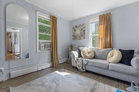 2nd image of 11 E Lawlor St #2W