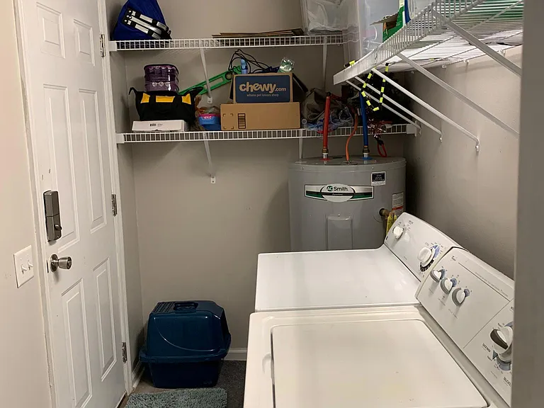 1402 Sineca Pl — Photo 17