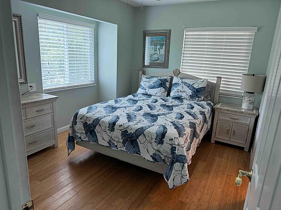 4th image of 5098 Medoras Ave