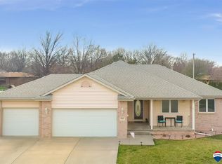 10161 N 149th St, Waverly, NE 68462