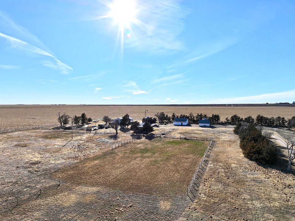 1st image of 72562 Avenue 341