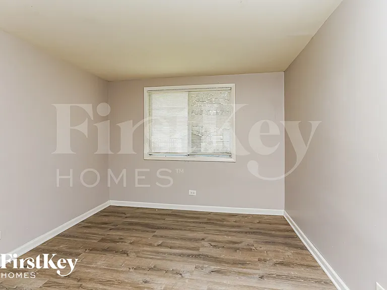 48 Cloverleaf Rd — Photo 10