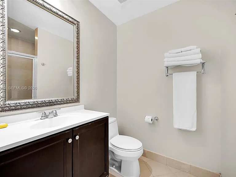 100 S Pointe Dr #801 — Photo 11