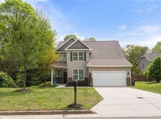 6125 Sundown Dr, Greensboro, NC 27410