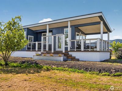 236 N Welcome Slough Road, Cathlamet, WA, 98612