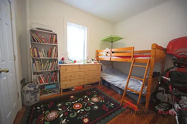 Rented by Metropolitan Realty