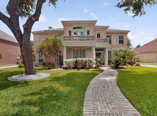 712 Water Oak Dr, Plano, TX 75025