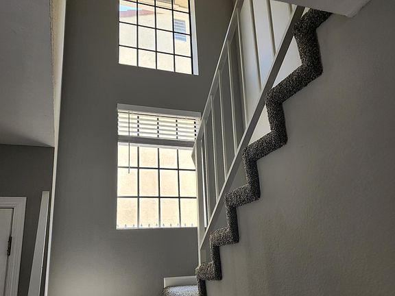 4th image of 9863 Cedar St #109