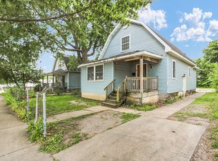 1103 N Market St, Champaign, IL 61820