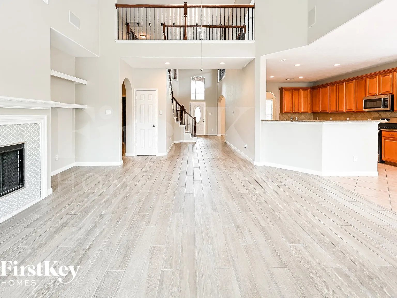 4 bed, 3.0 bath, 2778 sqft, $2,520 — Photo 4