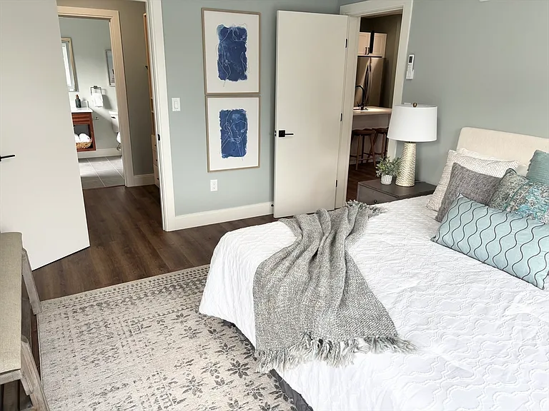 1391 Main St #301 — Photo 23