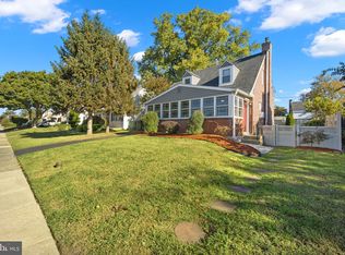 510 Amosland Rd, Morton, PA 19070