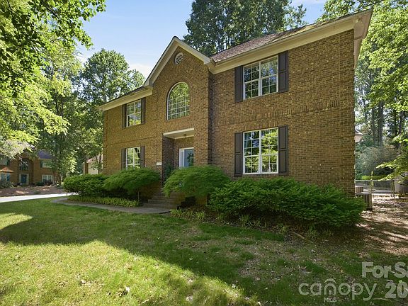 4th image of 1332 Timberlane Ter