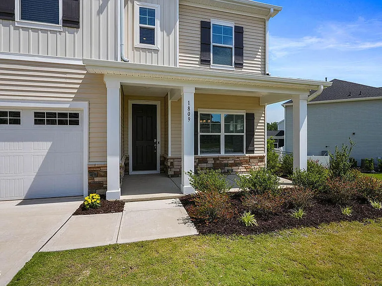 1809 Delaney Hills Ln — Photo 6