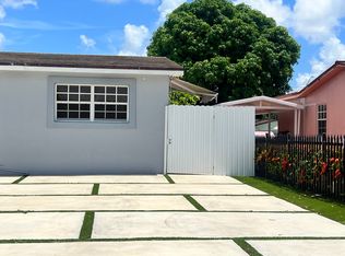 1351 W 33rd St, Hialeah, FL 33012