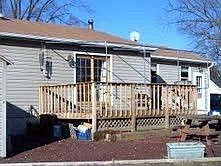 4th image of 220 E Mill St